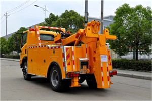 盈浦高速路拖车费